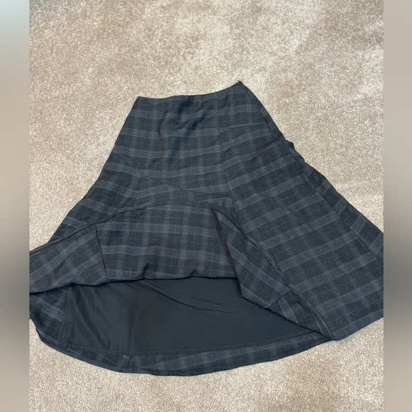 Proportion Petite Conrad, ladies skirt in size 4 - Picture 2 of 8